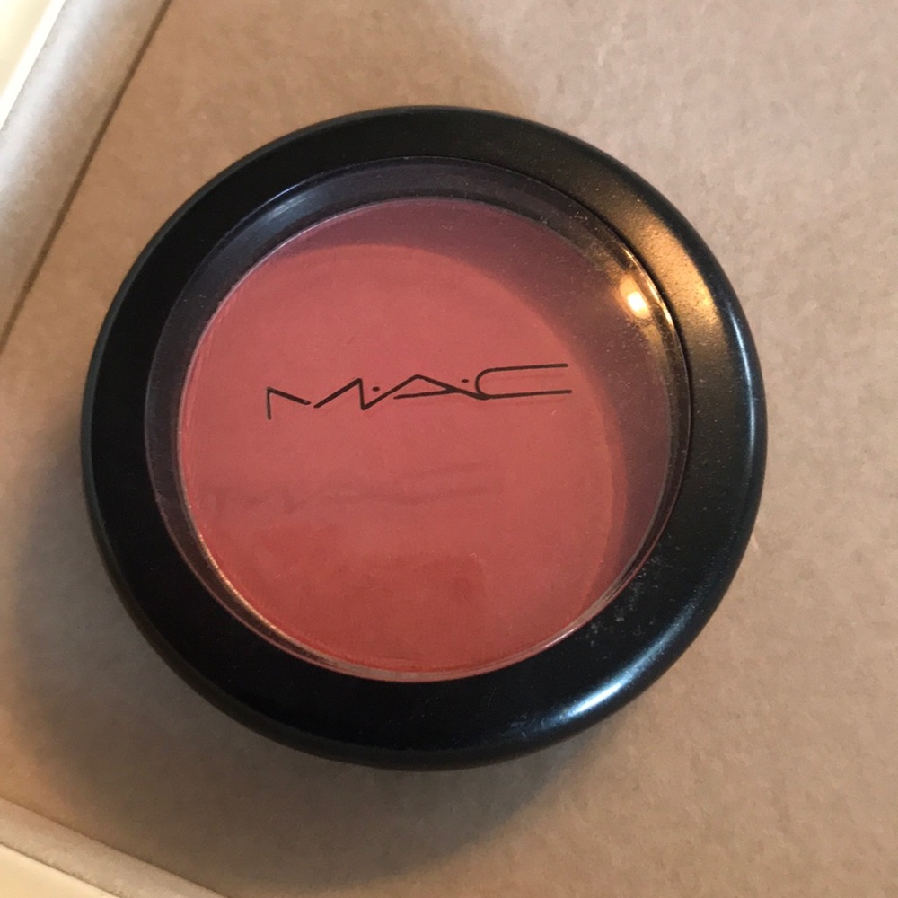MAC Blush